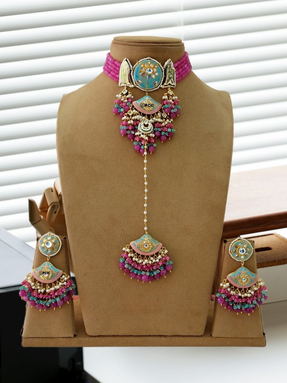 Minakari kundan polki necklace with maang tika